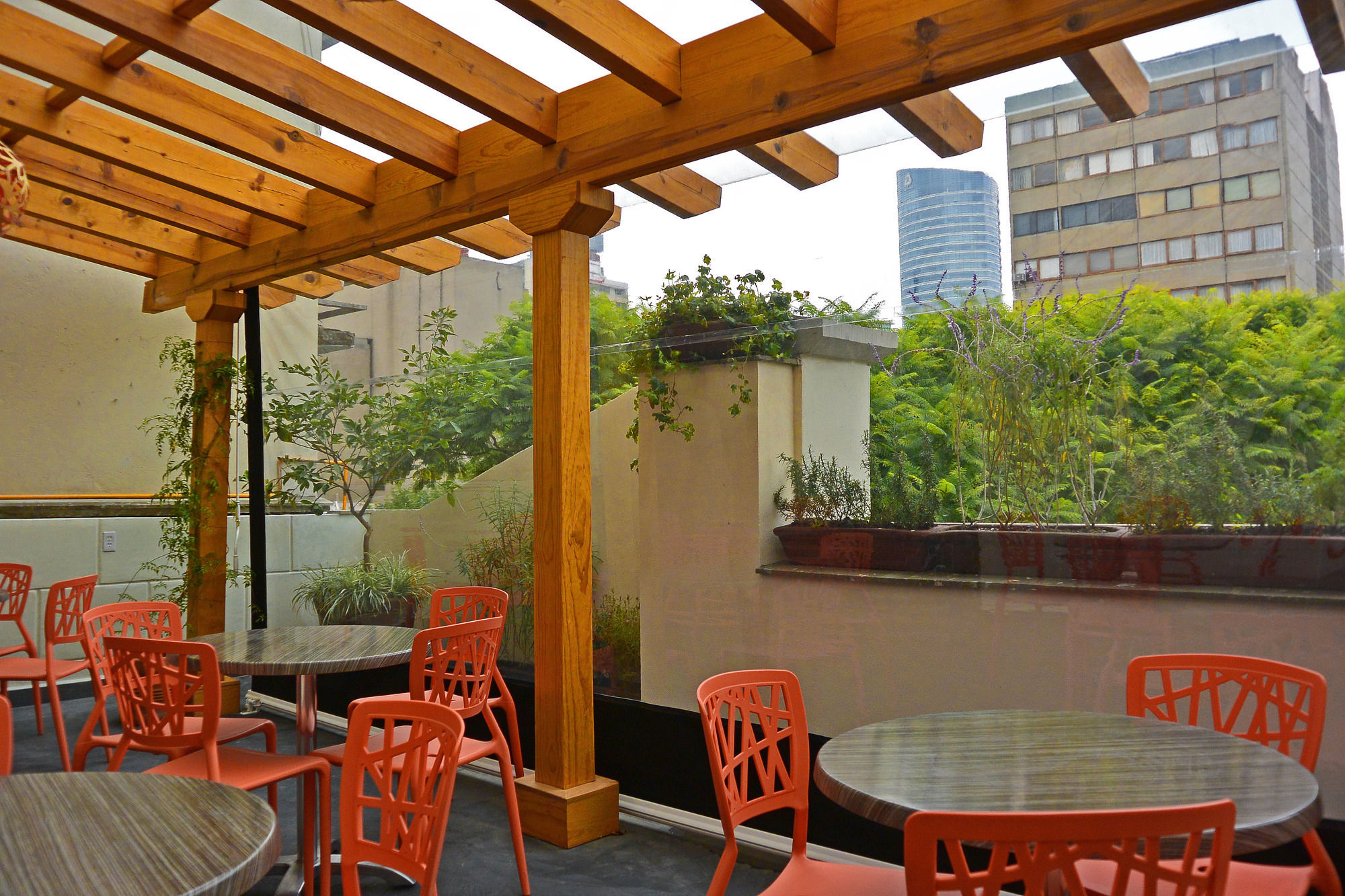 Отель Wyndham Garden Mexico Reforma Экстерьер фото